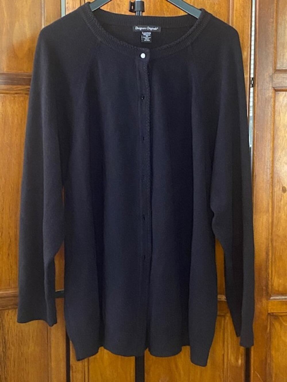 Designers Originals Luxelon Woman 3X Black Button Front Cardigan Sweater Plus